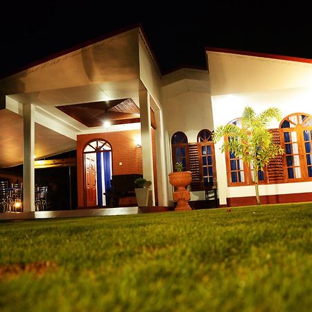Nil Vimana Villa Ella Exteriér fotografie